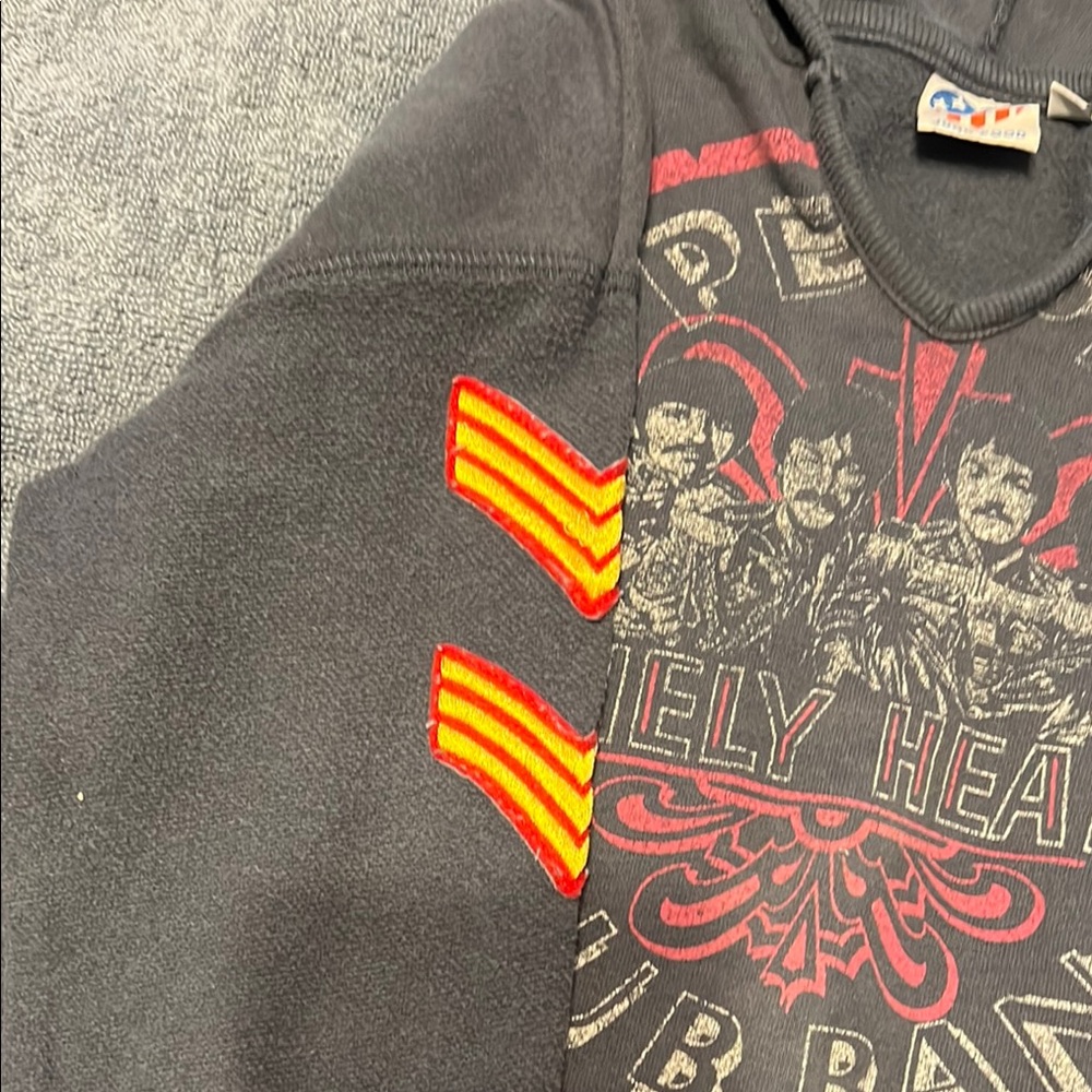 Junk Food Clothing Beatles/ st. Peppers lonely heart club band sweater - Picture 3 of 4